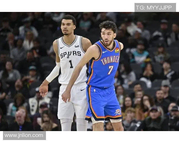 切特揭幕战再显神威砍下28分7板2助生涯常规赛揭幕战保持全胜