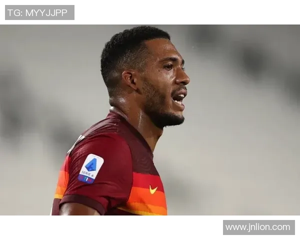 西篮甲赛场惊现后场超远三分压哨绝平大力出奇迹引爆全场激情